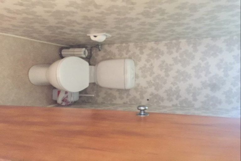 Photo of property in 9 Pekanga Road, Normandale, Lower Hutt, 5010