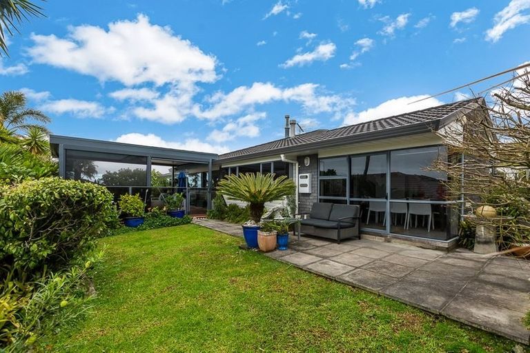 Photo of property in 59 Fitzwilliam Drive, Torbay, Auckland, 0630