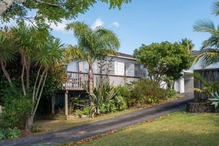 Photo of property in 1/25 Imogene Way, Half Moon Bay, Auckland, 2012