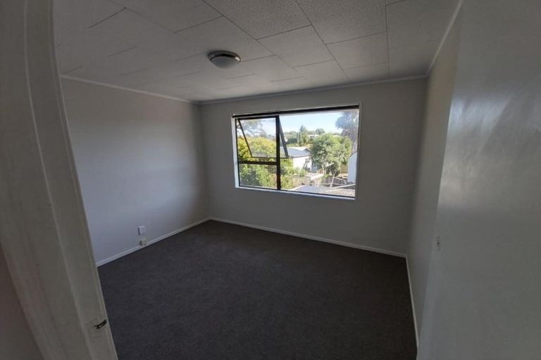 Photo of property in 2/7 Albertson Place, Manurewa, Auckland, 2102