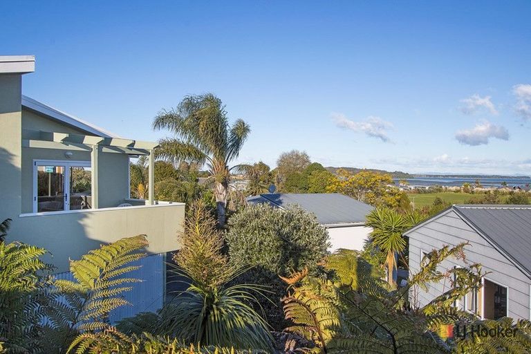 Photo of property in 126b Athenree Road, Athenree, Katikati, 3177