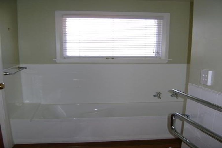 Photo of property in 23 Fairford Street, Bishopdale, Christchurch, 8053