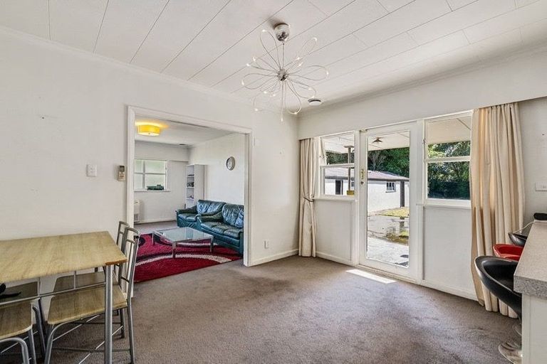 Photo of property in 10 Manuka Street, Mairehau, Christchurch, 8013