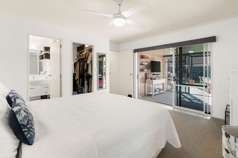 Photo of property in 4 Amery Place, Papamoa Beach, Papamoa, 3118