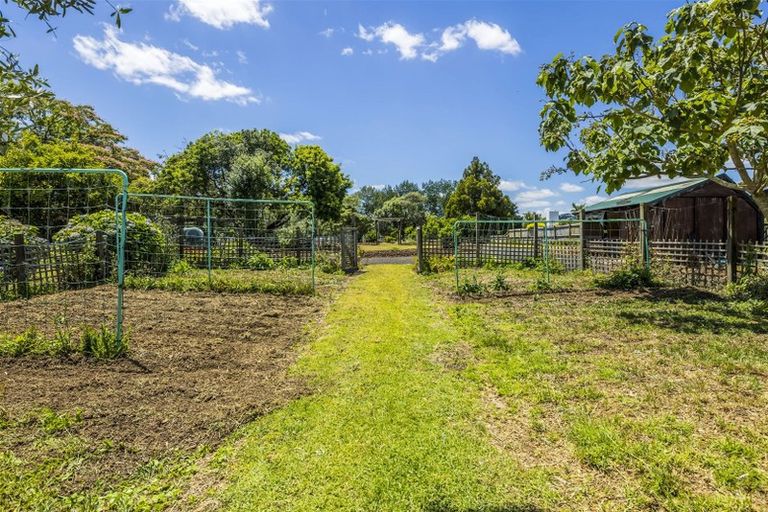 Photo of property in 231 Opaheke Road, Opaheke, Papakura, 2584