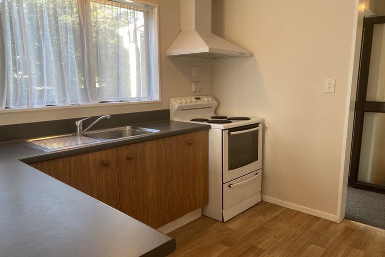 Photo of property in 5 Dennis Taylor Court, Paraparaumu, 5032