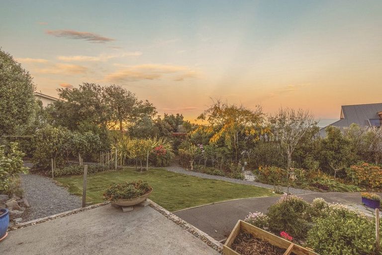 Photo of property in 116 Major Hornbrook Road, Mount Pleasant, Christchurch, 8081