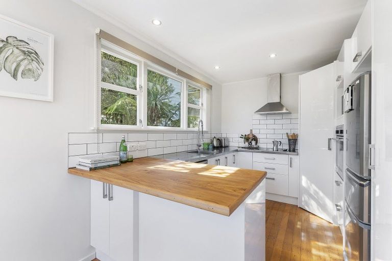 Photo of property in 12 Coleridge Street, Brooklyn, Wellington, 6021