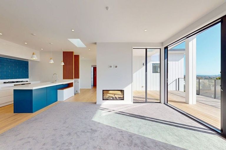 Photo of property in 39 Kotare Street, Waikanae, 5036