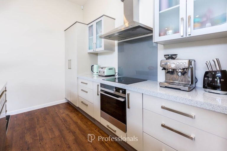 Photo of property in 111 Kirton Drive, Riverstone Terraces, Upper Hutt, 5018