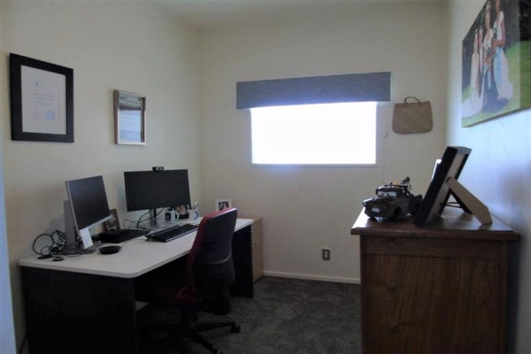 Photo of property in Stadium Garden Flats, 509/107 Thorndon Quay, Pipitea, Wellington, 6011