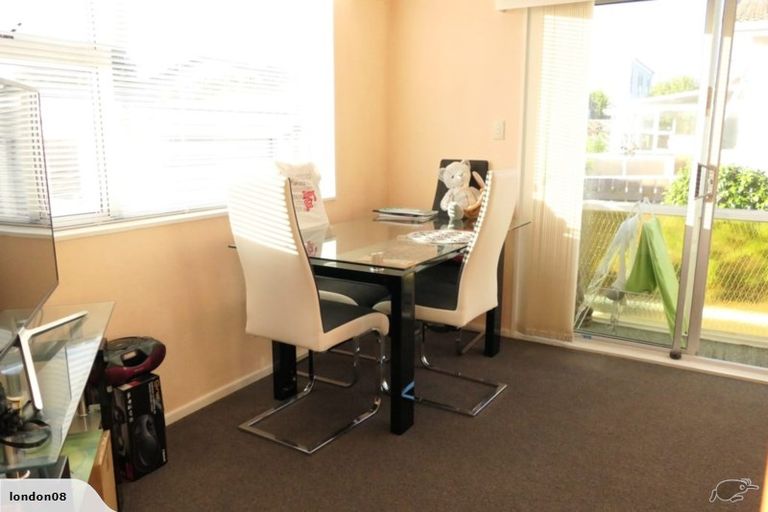 Photo of property in 8b Tireti Road, Titahi Bay, Porirua, 5022