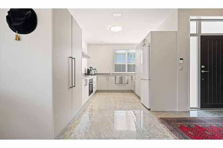 Photo of property in 2/10 Rata Street, Riccarton, Christchurch, 8041