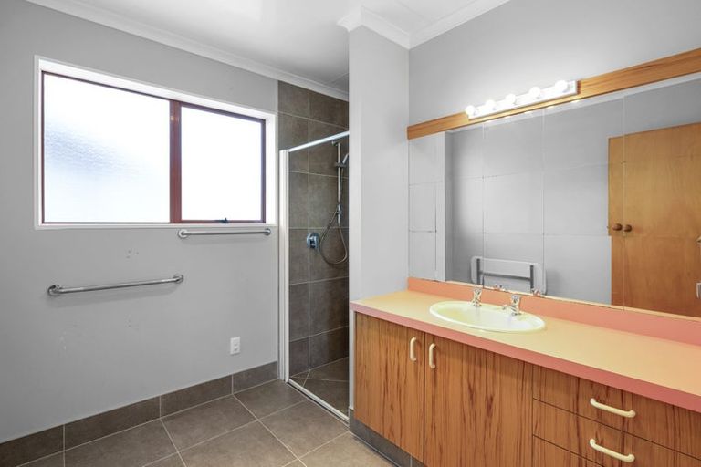 Photo of property in 1/66 Rewa Street, Inglewood, 4330