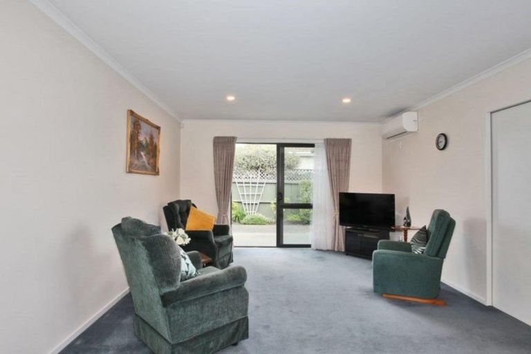 Photo of property in 2/14 Third Street, Belfast, Christchurch, 8051