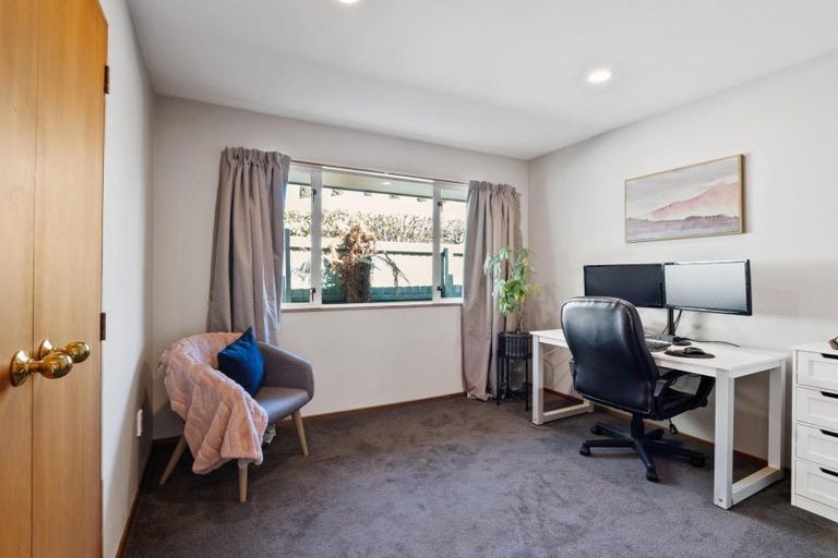 Photo of property in 94 Saint James Avenue, Papanui, Christchurch, 8053