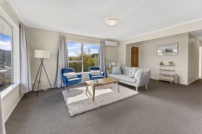 Photo of property in 16 Tyrone Grove, Wainuiomata, Lower Hutt, 5014