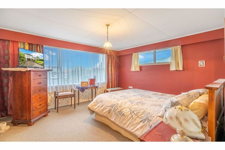 Photo of property in 693 Tay Street, Hawthorndale, Invercargill, 9810