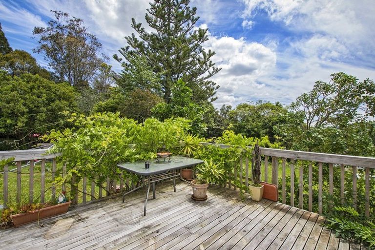 Photo of property in 3 Crows Nest Road, Hukerenui, Hikurangi, 0182