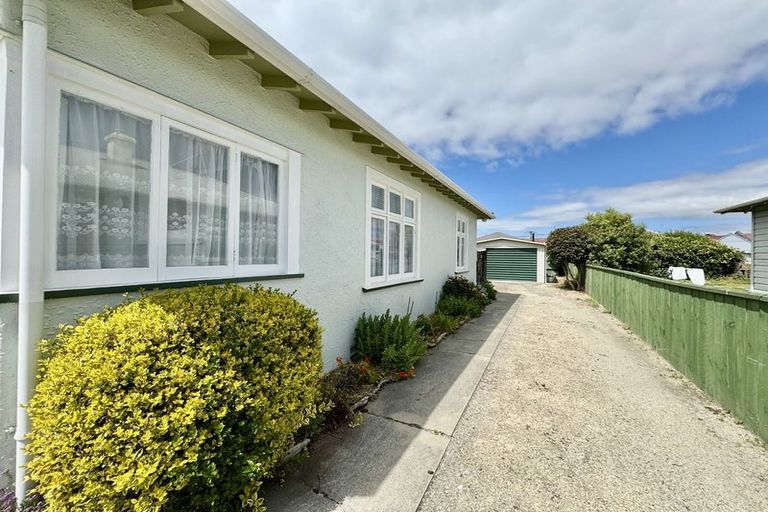 Photo of property in 9 Lynn Street, Oamaru North, Oamaru, 9400