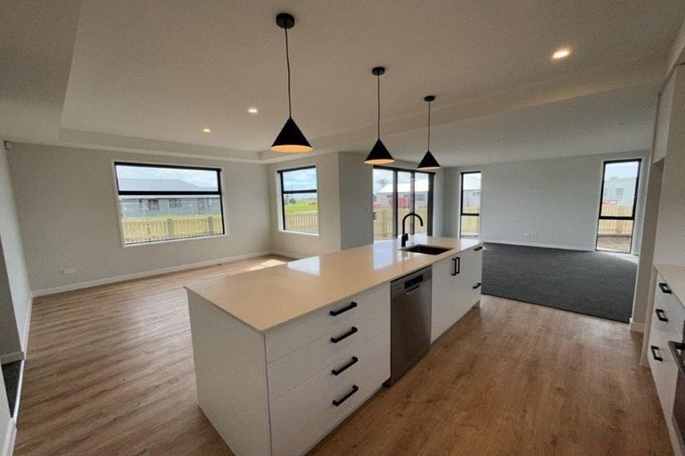 Photo of property in 41 Pasture Way, Papamoa, 3118