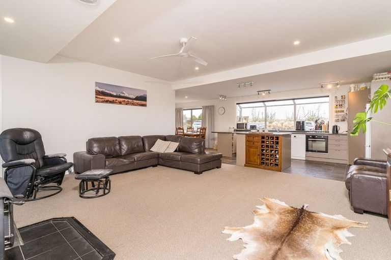 Photo of property in 35 Ben Ohau Road, Ben Ohau, Twizel, 7999