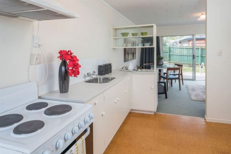 Photo of property in 3/68a Ridge Road, Howick, Auckland, 2014