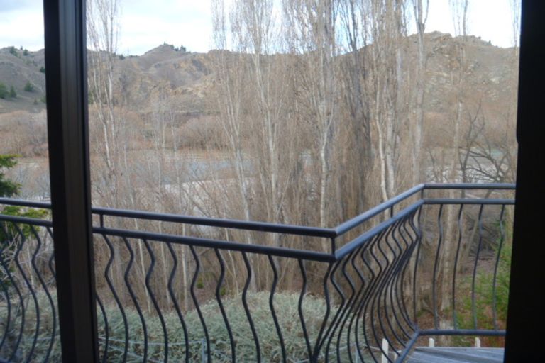 Photo of property in 23 Old Bridge Road, Bridge Hill, Alexandra, 9320