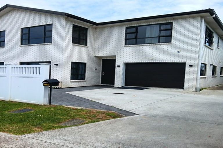 Photo of property in 128b Hutchinsons Road, Bucklands Beach, Auckland, 2014