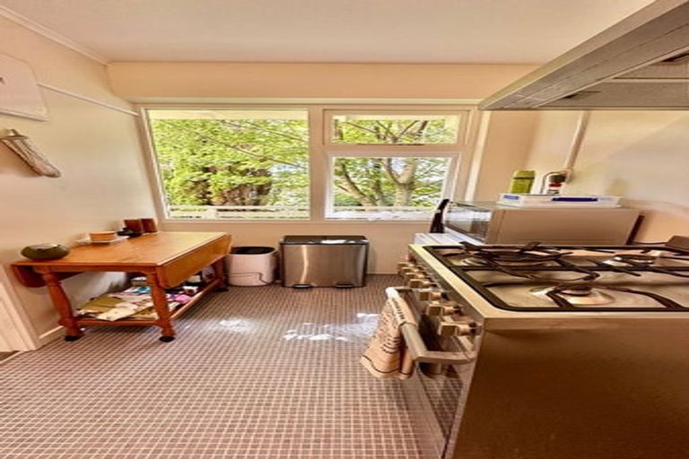 Photo of property in 1/29 Clifton Terrace, Kelburn, Wellington, 6012