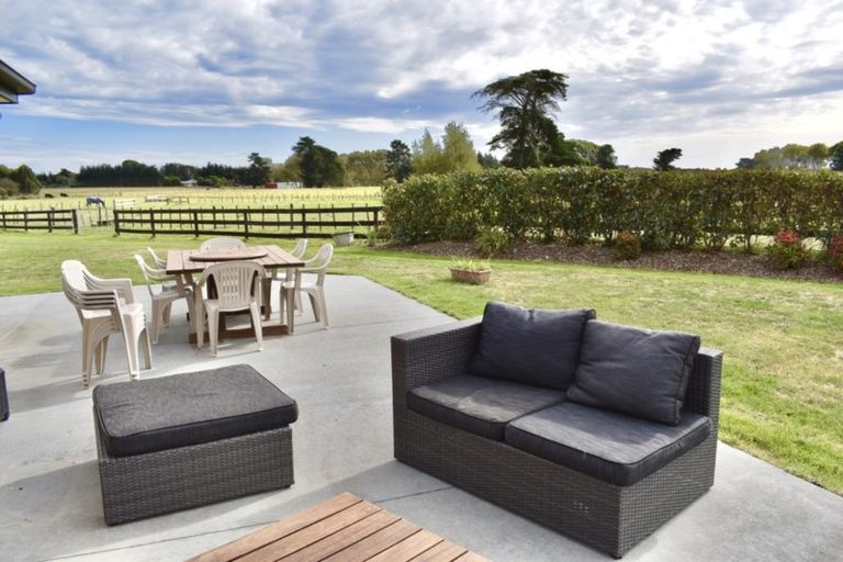 Photo of property in 126 Gear Road, Te Horo, Otaki, 5582