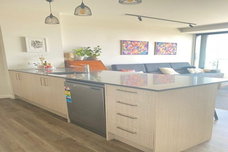 Photo of property in 11/4161 Great North Road, Glen Eden, Auckland, 0602