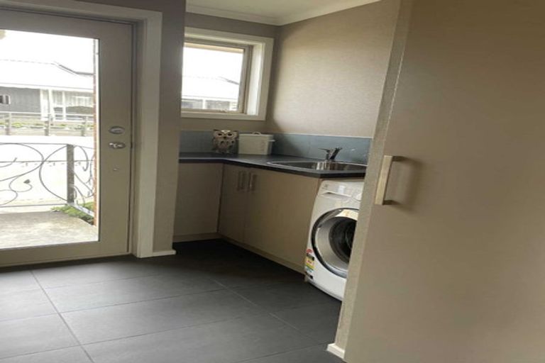 Photo of property in 36 John Street, Otatara, Invercargill, 9879