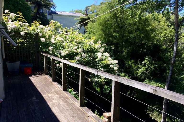 Photo of property in 37 Glenbervie Terrace, Thorndon, Wellington, 6011