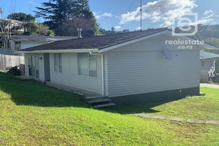 Photo of property in 59 Peach Road, Glenfield, Auckland, 0629