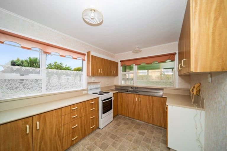 Photo of property in 240 Omata Road, Spotswood, New Plymouth, 4310