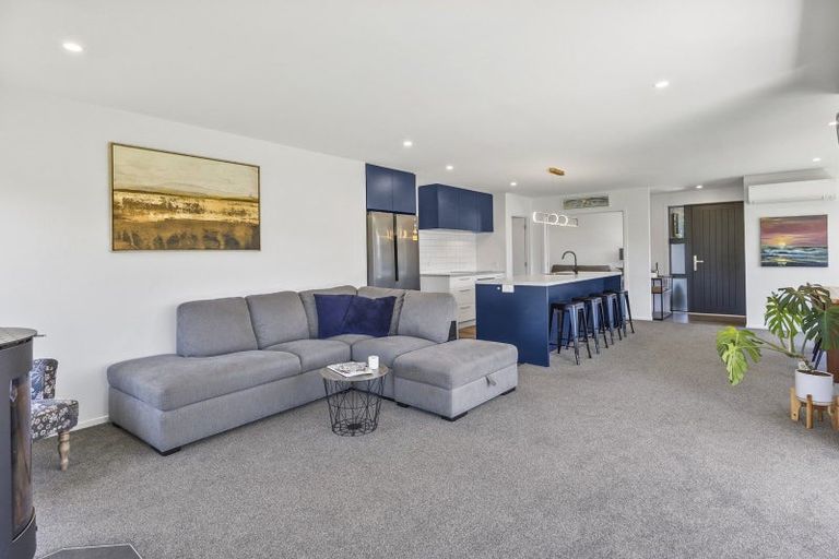 Photo of property in 8 Three Kings Court, Outram, 9019