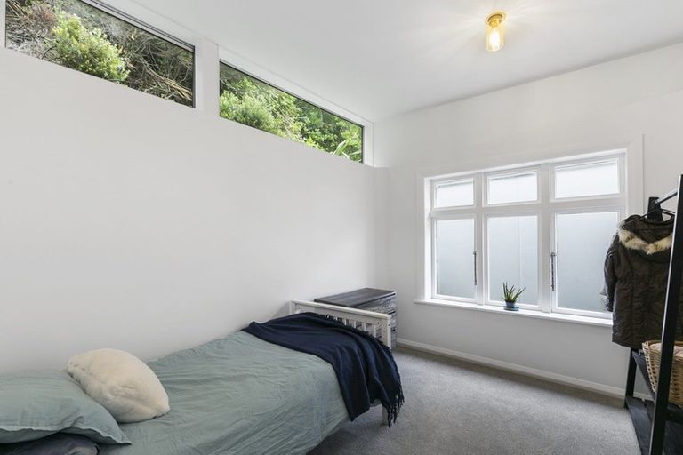 Photo of property in 72 Owhiro Bay Parade, Owhiro Bay, Wellington, 6023