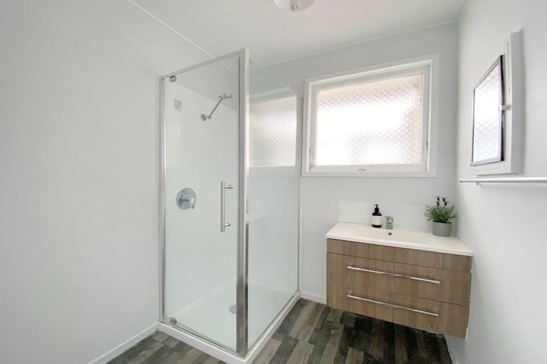 Photo of property in 2/1 Hill Road, Papatoetoe, Auckland, 2025