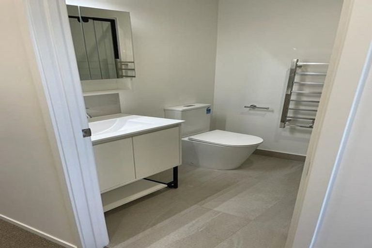 Photo of property in 75 Tuaiwi Street, Manukau, Auckland, 2104