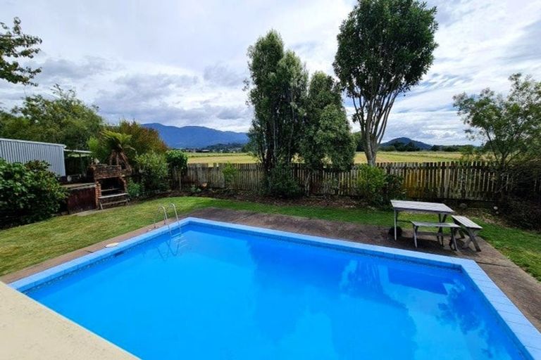 Photo of property in 409 Glenview Road, Motupipi, Takaka, 7183