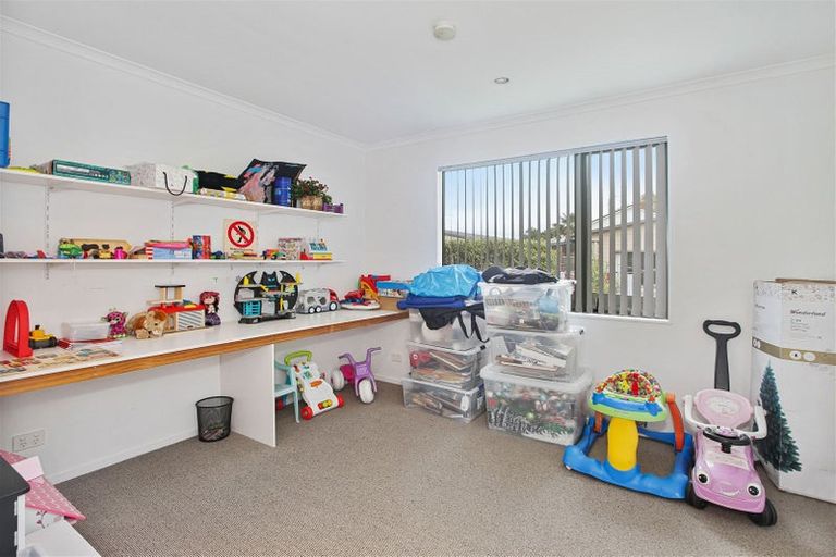 Photo of property in 7 Crispe Road, Clarks Beach, 2122