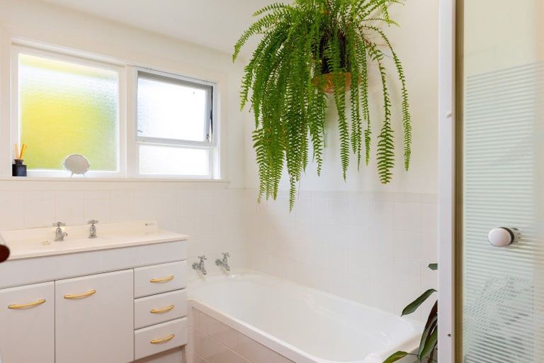 Photo of property in 629 Hawkesbury Road, Hawkesbury, Blenheim, 7272