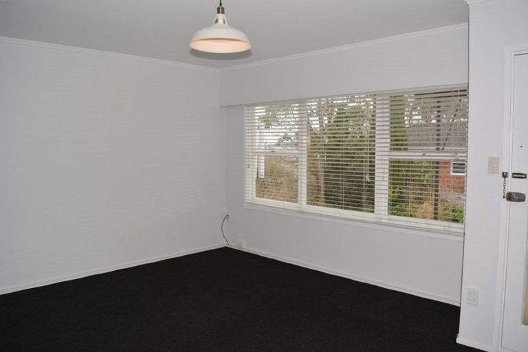 Photo of property in 2/16 Church Street, Devonport, Auckland, 0624