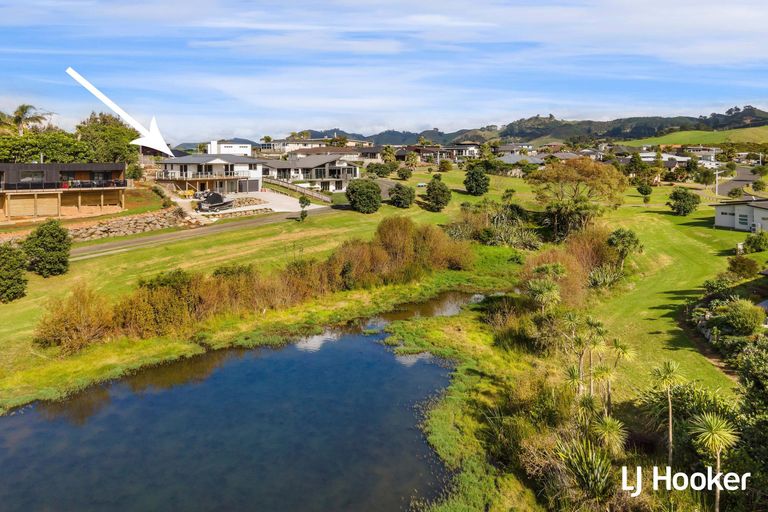 Photo of property in 11 Ralph Lane, Waihi Beach, 3611