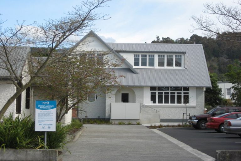 Photo of property in 1/320 Hardy Street, Nelson, 7010