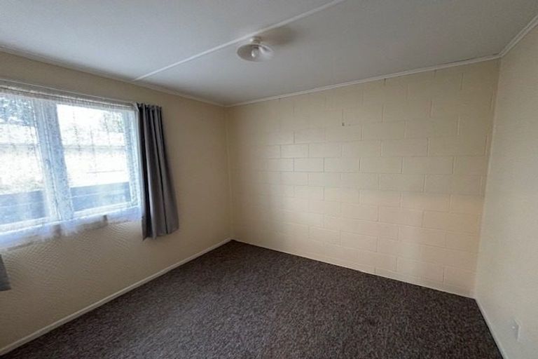 Photo of property in 17 Pohutukawa Drive, Tokoroa, 3420