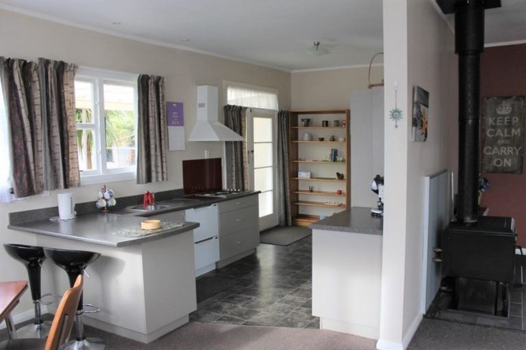 Photo of property in 135 Queen Street, Westport, 7825