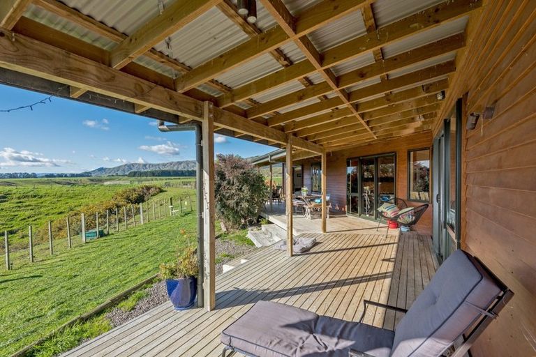 Photo of property in 17 Angus Lane, Tokomaru, Palmerston North, 4474