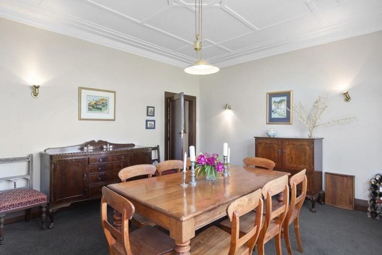 Photo of property in 16 Lawson Street, Roslyn, Dunedin, 9011